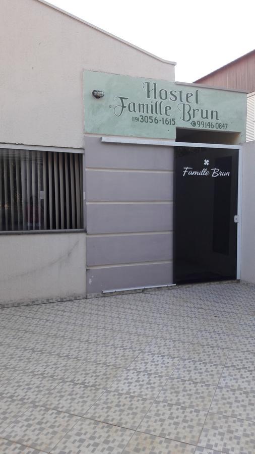 Hostel Famille Brun Trevo São João da Boa Vista Esterno foto